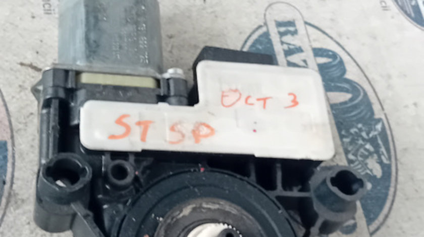 Motoras macara stanga spate Skoda Octavia 3 2015, 5Q0959811A