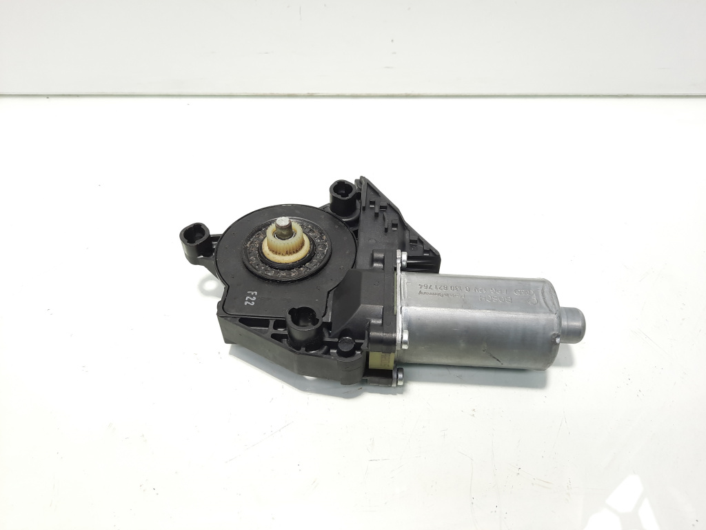 Motoras macara usa dreapta fata, Audi A4 Avant (8ED, B7) (id:577910)