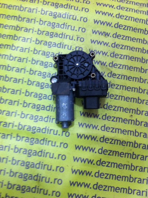 Motoras macara usa dreapta spate Ford Focus [facelift] [2001 - 2007] Sedan 1.8 TDCi MT (115 hp) (DFW...