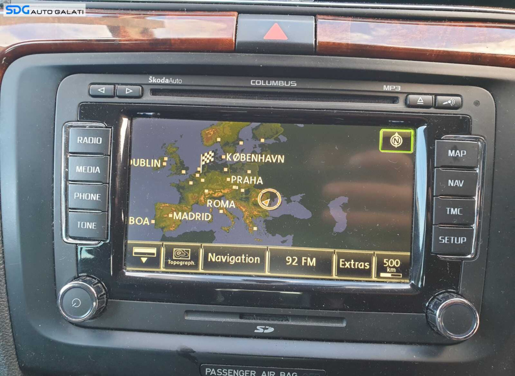 Navigatie Radio CD Player Columbus Skoda Yeti 2010 - 2018 Cod 3T0035680K