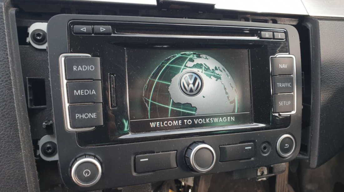 Navigatie Radio CD Player RNS310 Volkswagen Passat CC 2008 - 2012 [C6530]