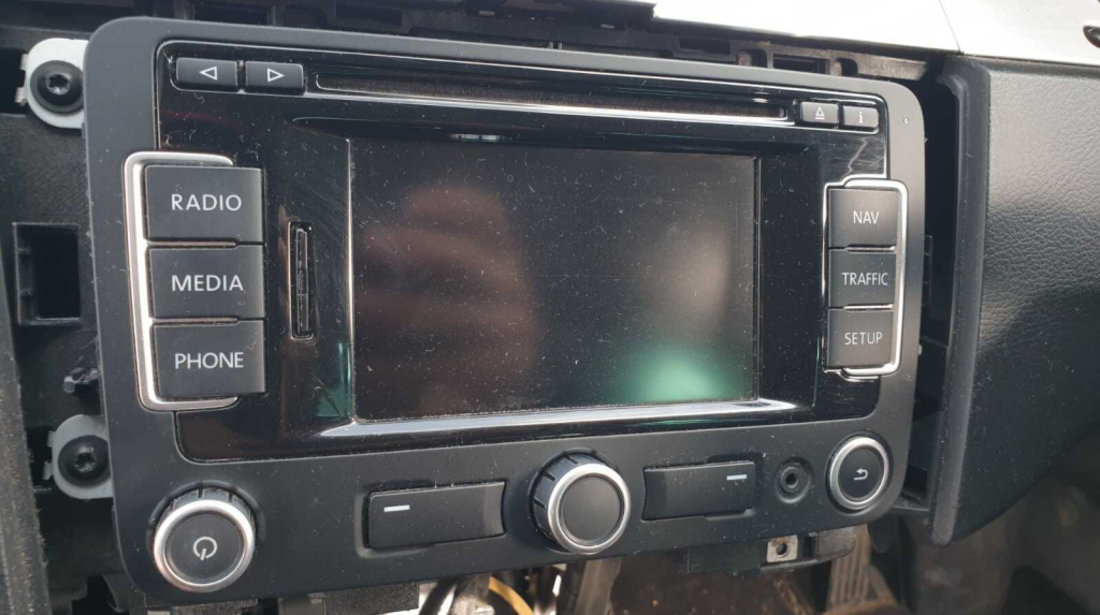 Navigatie Radio CD Player RNS310 Volkswagen Passat CC 2008 - 2012 [C6530]