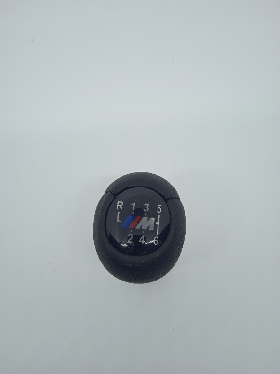 NUCA SCHIMBATOR CU LED BMW E34 #81122973