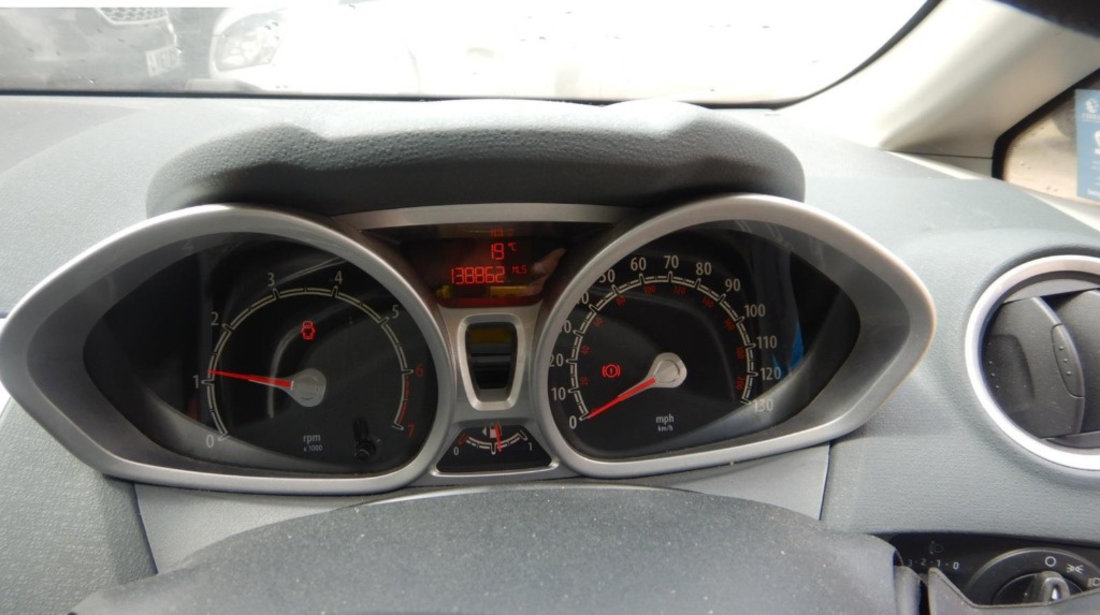 Oglinda dreapta completa Ford Fiesta 6 2009 HATCHBACK 1.4 i