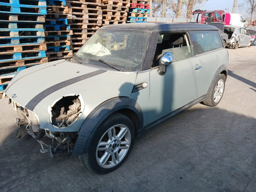 Oglinda dreapta completa Mini Clubman 2010 break 1.6 benzina N16B16A