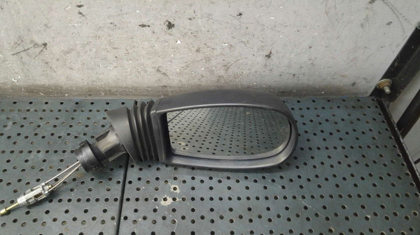 Oglinda manuala dreapta fiat punto 188 e30157179