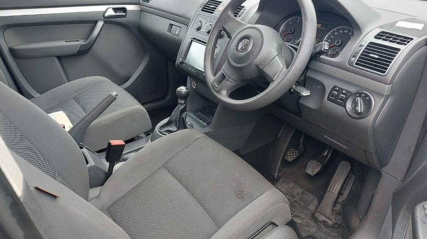 Oglinda retrovizoare interior Volkswagen Touran 2010 VAN 1.6 TDI