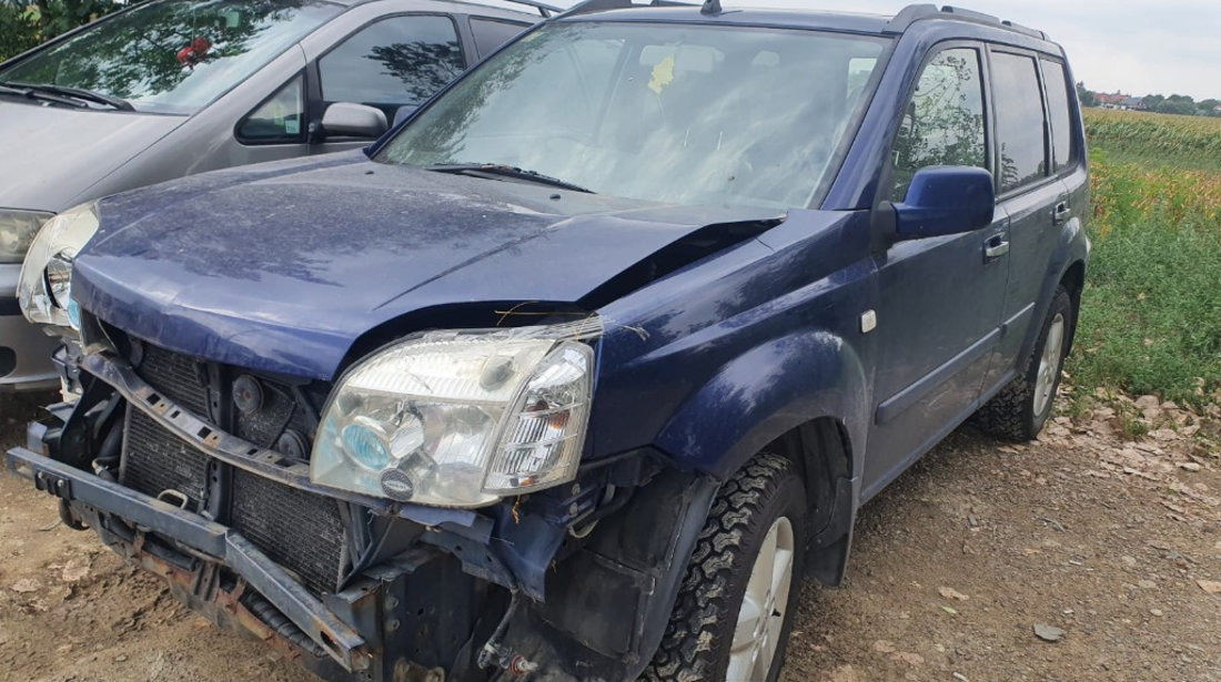 Oglinda stanga completa Nissan X-Trail 2005 4x4 2.2 dci