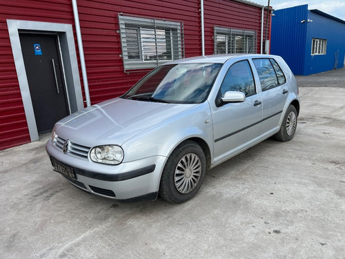 Oglinda stanga completa Volkswagen Golf 4 2001 HATCHBACK 1.6