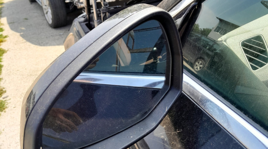 Oglinda stanga cu rabatare manuala si reglaj electric Audi A4 B9 2018
