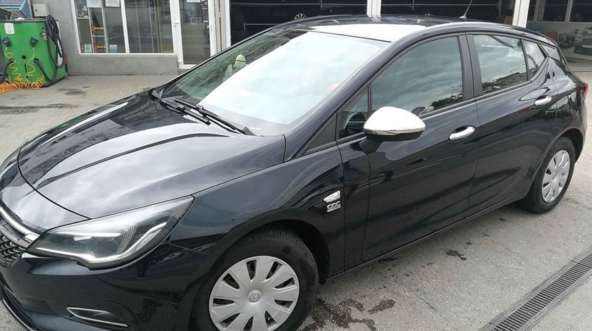 Opel Astra Aspirat benzina 2018