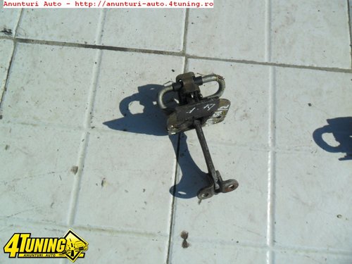 Opritor portiere Alfa Romeo 156