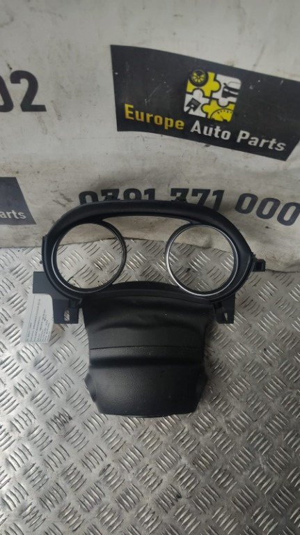 Ornament ceasuri bord Nissan Qashqai 1.3 benzina 103 Kw / 140 Cp cod motor HR13 an 2019 cod 484704EA...