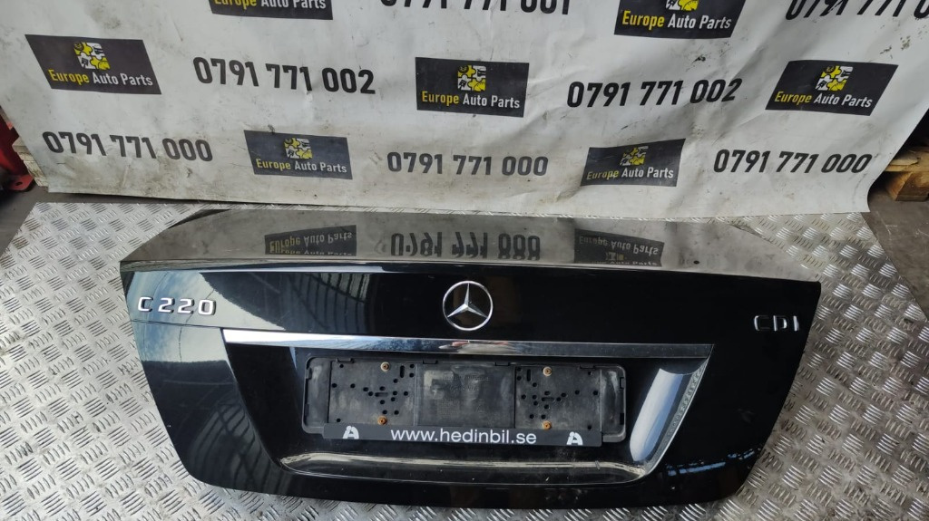 Ornament cu maner deschidere portbagaj Mercedes C-Klass W204 2.2 CDI 170Cp/125 kW ,cod motor OM651911,an 2013