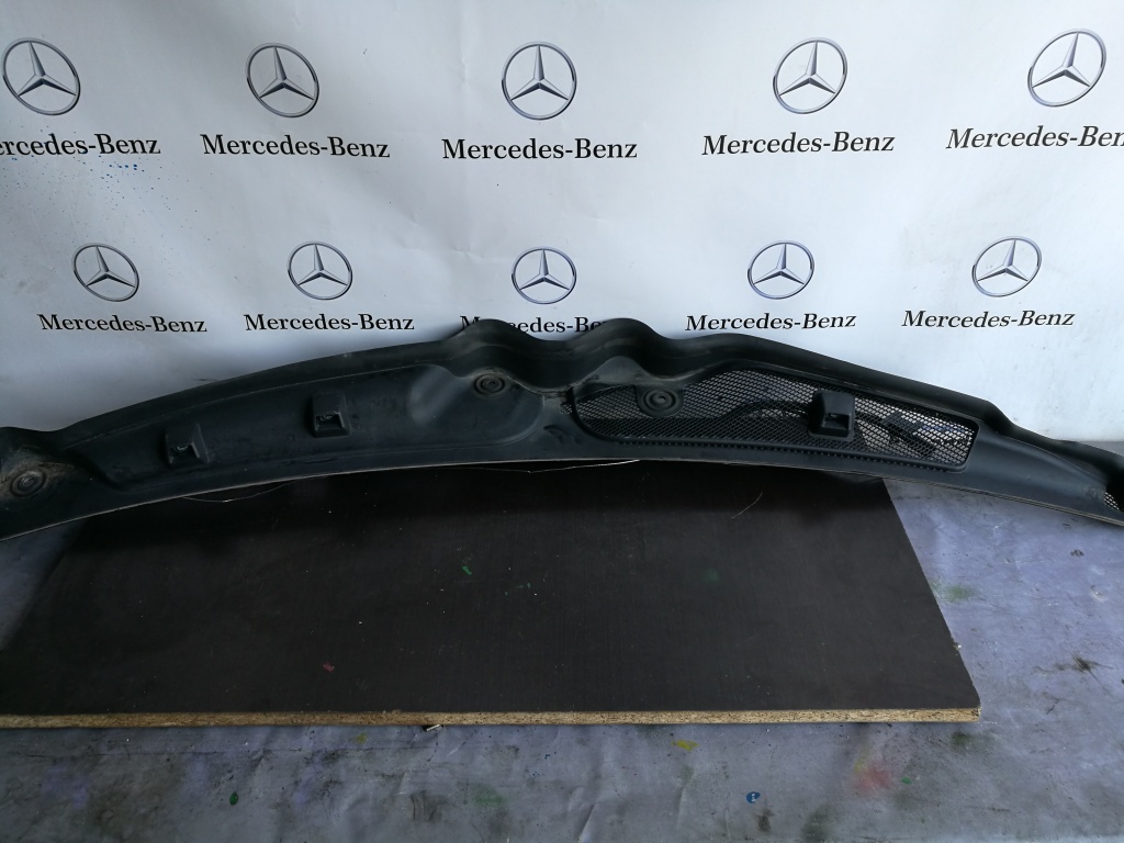 Ornament stergatoare mercedes E CLASS COUPE w207 c207 A2078300213