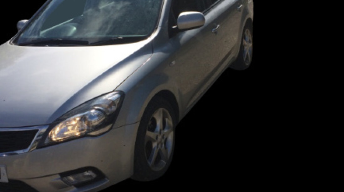 Ornament twitter usa dreapta Kia Ceed [facelift] [2010 - 2012] SW wagon 1.6 CRDi AT (116 hp)