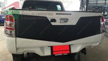 ORNAMENT USI PORTBAGAJ MITSUBISHI L200 TRITON 2015...