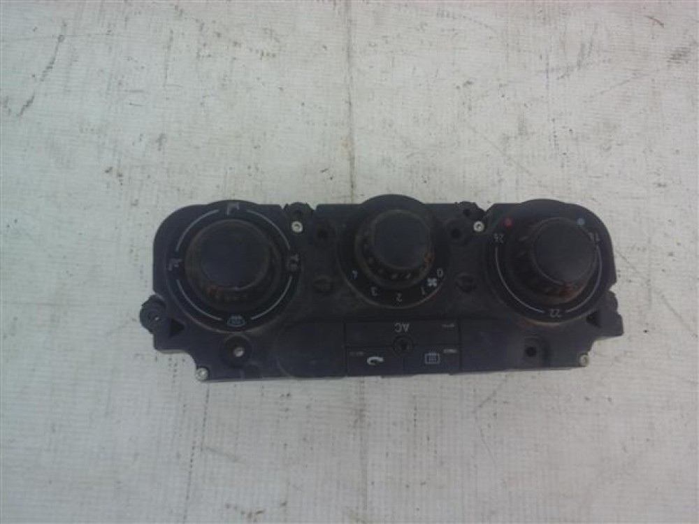 Panou comanda AC Seat Leon Altea An 2005 2006 2007 2008 2009 2010 2011 2012 cod 5P0820047K