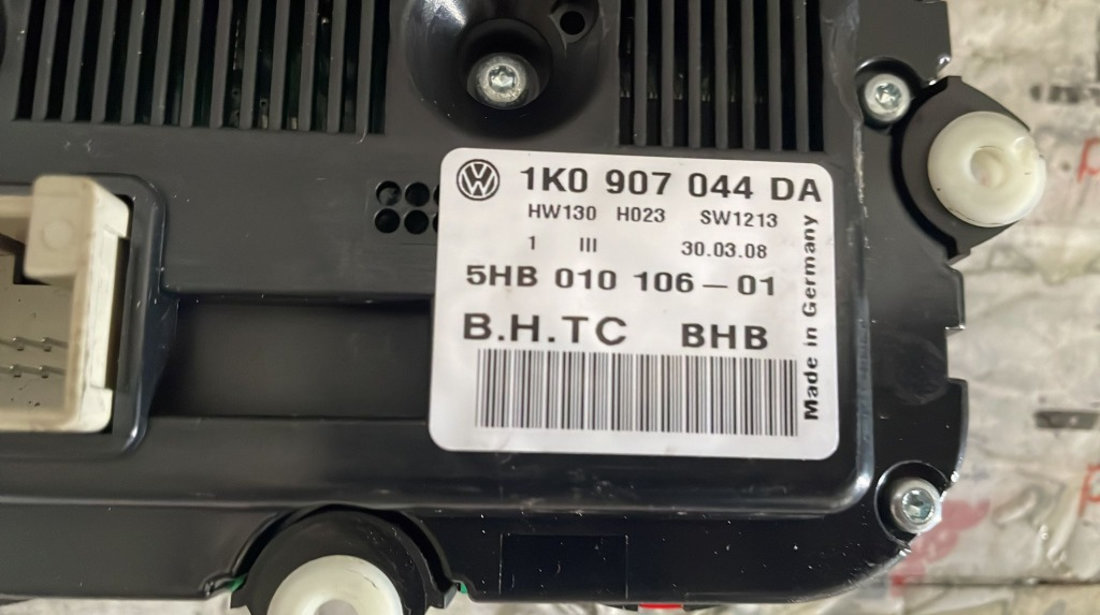 Panou comanda clima Volkswagen Caddy 2009 - 2011 cod: 1K0907044DA