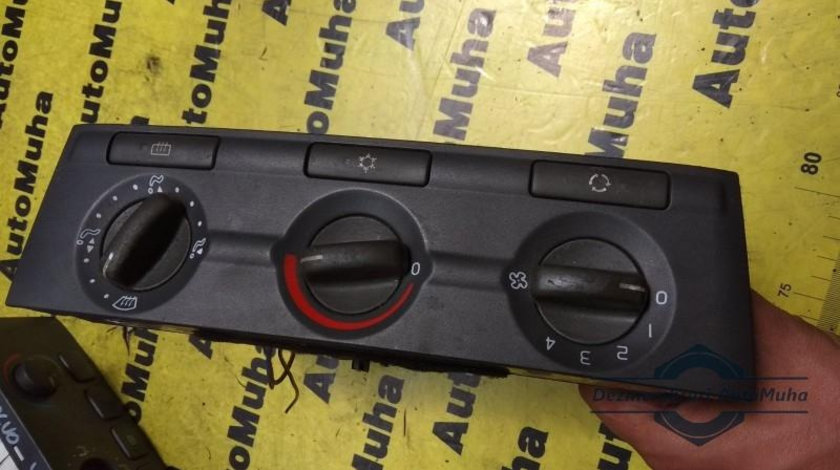 Panou comanda climatronic Volvo V40 (1995-2004)