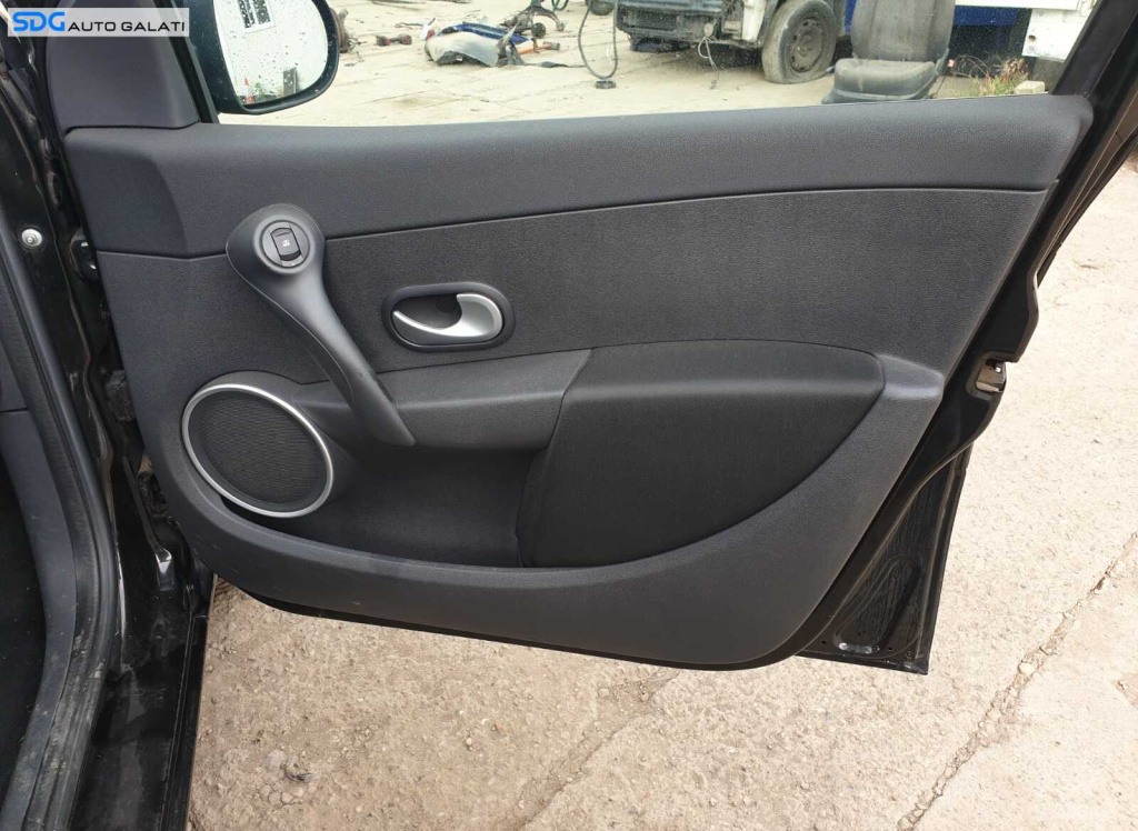 Panou Fata Interior Usa Portiera Dreapta Fata Pasager Renault Clio 3 2005 - 2014