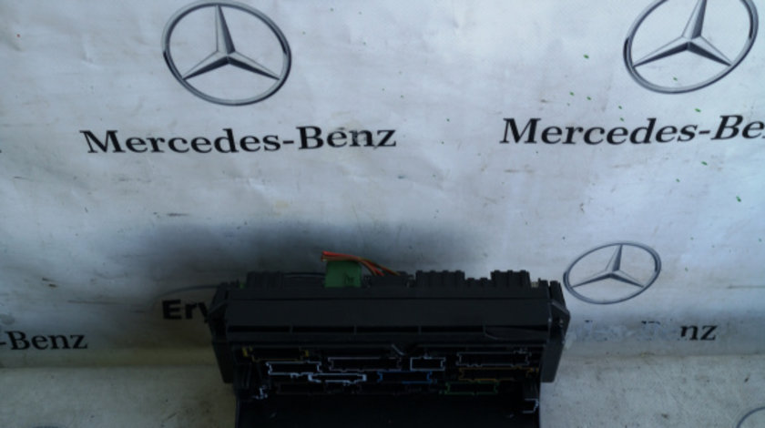 Panou sigurante fata SAM Mercedes C class w204 A2045454501