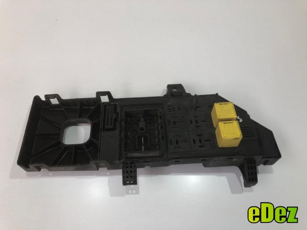 Panou / tablou sigurante Opel Vectra C (2002-2005) 13120953