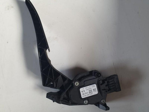 Pedala acceleratie Opel Astra J 2009-2012 13252702 EA