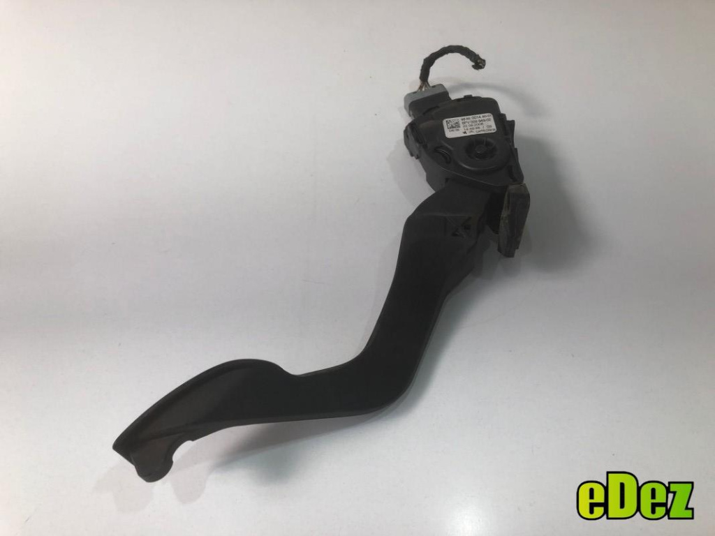 Pedala acceleratie Peugeot 207 (2006->) 9683001480