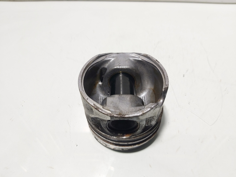 Piston, Audi A4 (8K2, B8) 2.0 TDI, CAG (id:679414)