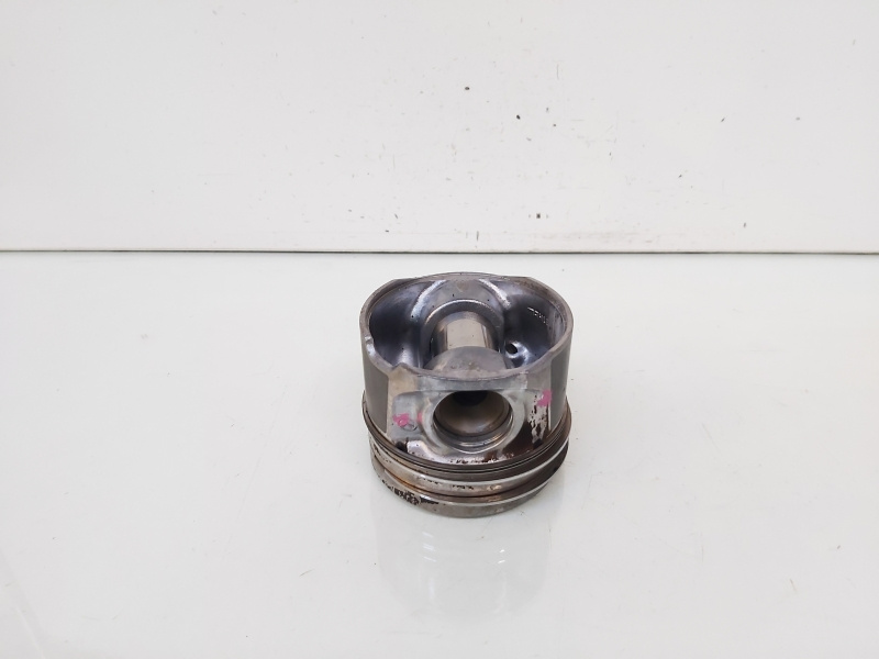 Piston, Mazda 6 Hatchback (GG), 2.2 MZR-CD, R2AA (id:635350)