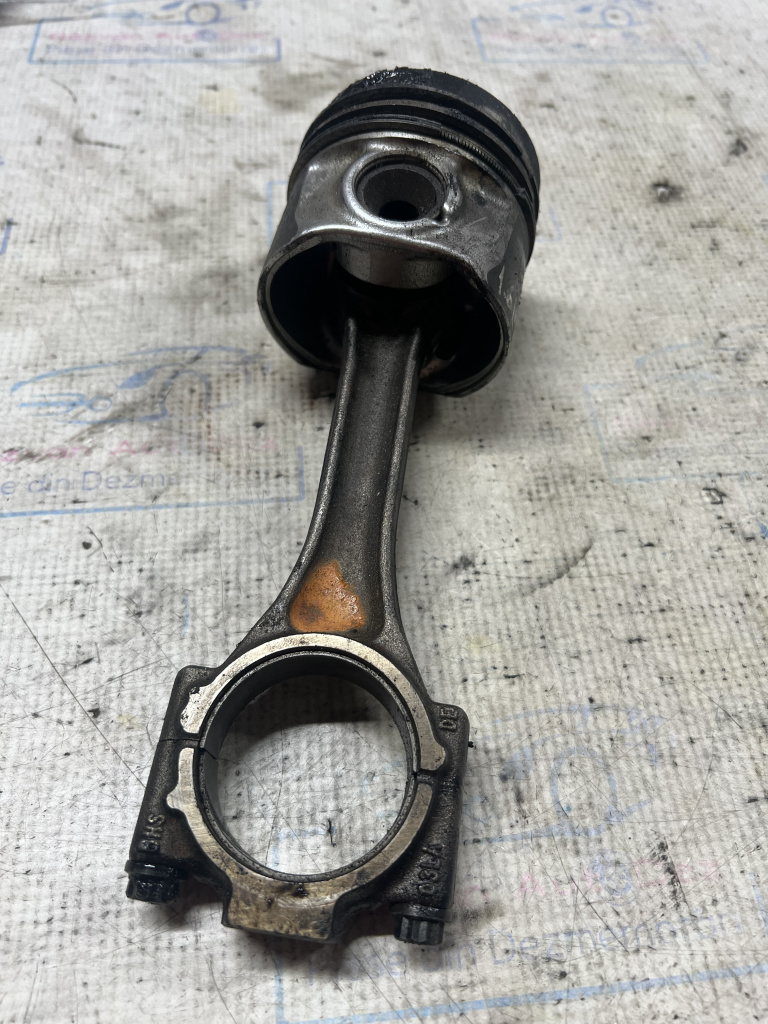 Piston plus biela Opel Insignia B 1.6 Motorina 2018