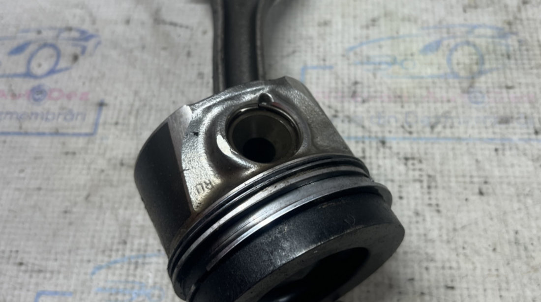 Piston Volkswagen Jetta 1.6 Motorina 2012