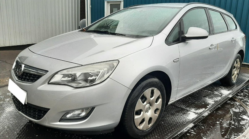 Planetara stanga Opel Astra J 2012 Break 1.7 CDTI