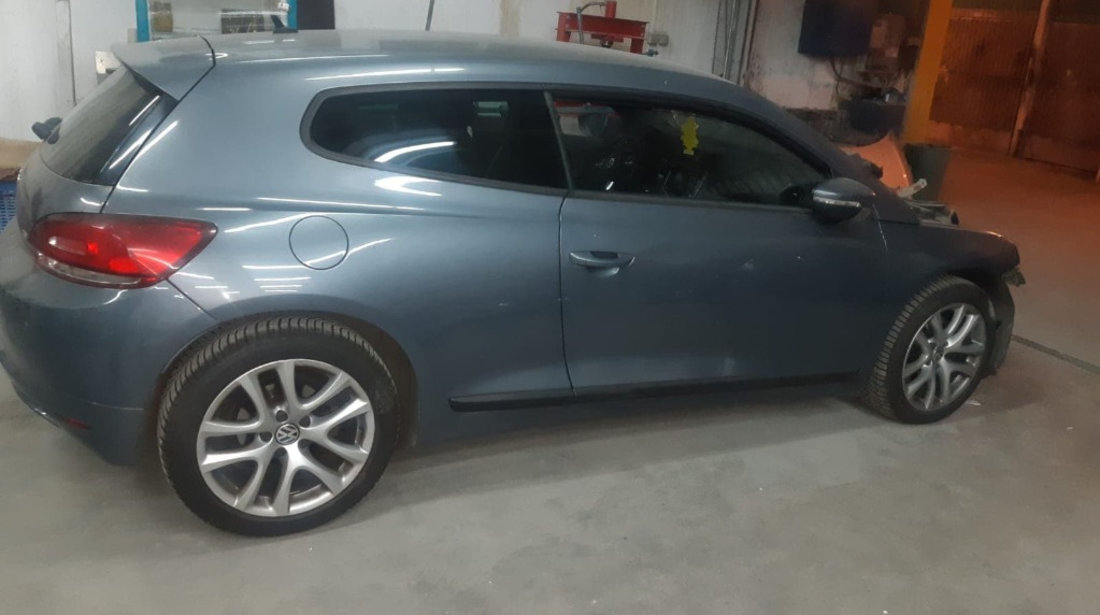 Planetara stanga Volkswagen Scirocco 2010 coupe 1.4 tsi