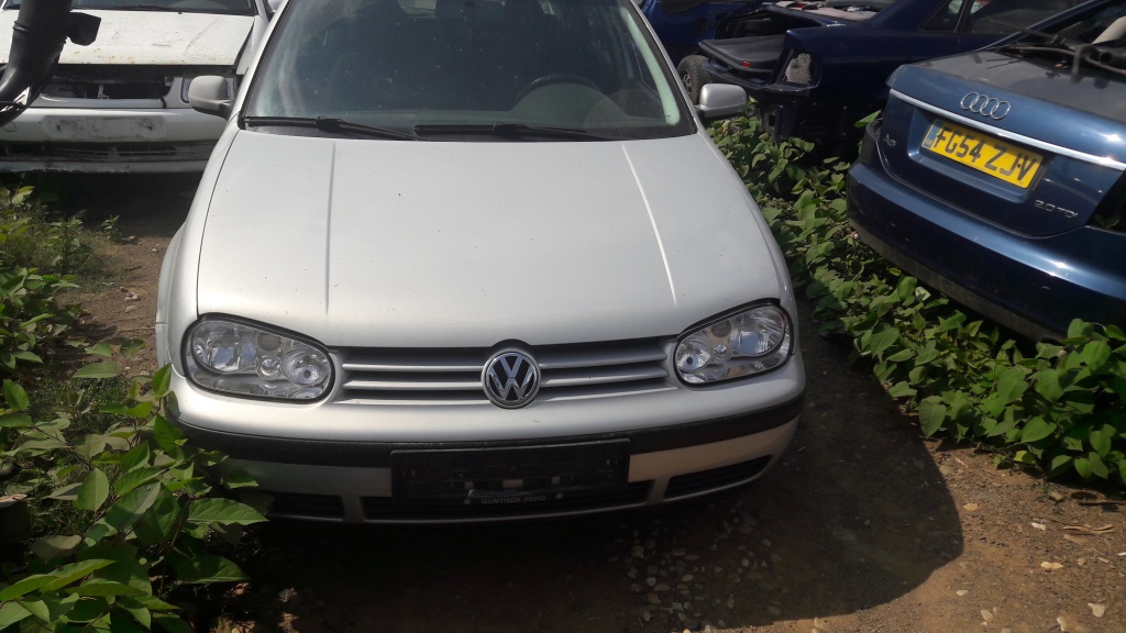 Planetara stanga VW Golf 4 1999 Hatchback 1.4 i 16V