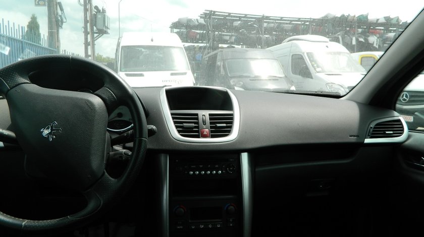 Plansa bord cu aribag volan + pasager + centuri pentru Peugeot 207 hatchback model 2008