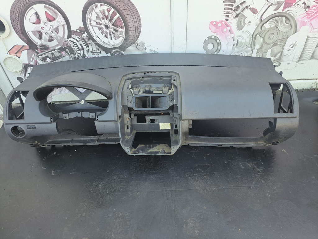 Plansa bord Vw Polo 6n din 2001