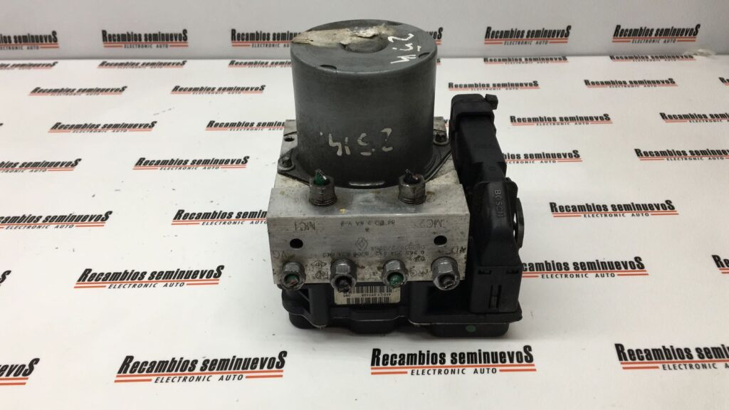 Pompa ABS BOSCH RENAULT SCENIC 2 0 265 234 472 / 0265234472 / 8200 624 642 / 8200624642 / 0 265 950 300 / 02659503000 265 234 472 / 0265234472 / 8200 624 642 / 8200624642 / 0 265 950 300 / 0265950300