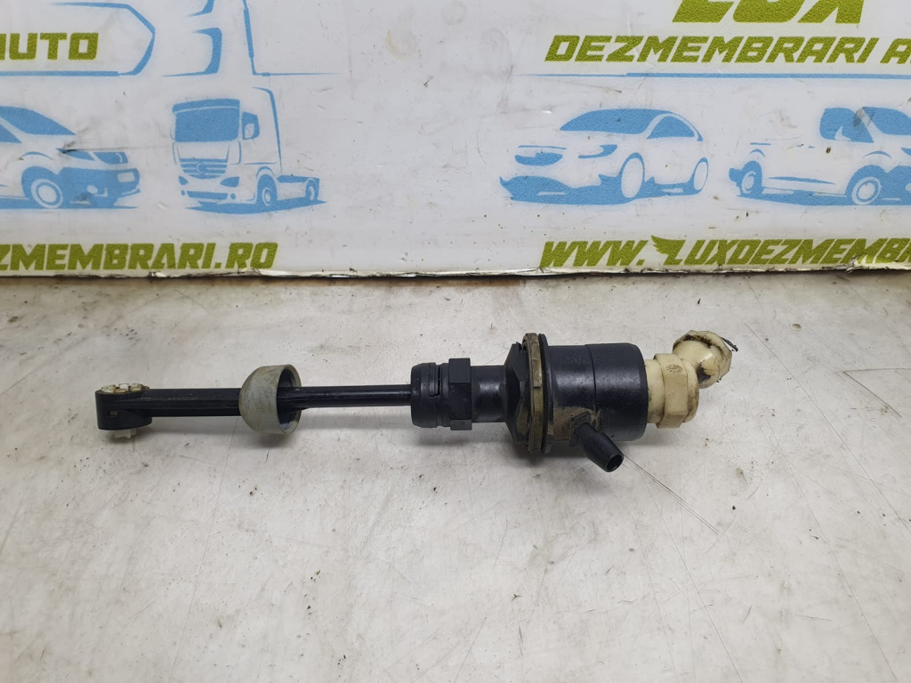 Pompa ambreiaj 306104294r 1.9 dci F9Q800 Renault Megane 2 [2002 - 2006] 1.9 dci F9Q800