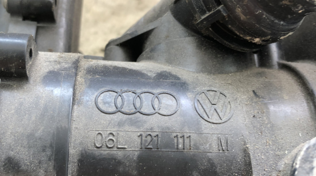 Pompa apa Audi A4 B9 2.0 Benzina 2018, 06L121111M
