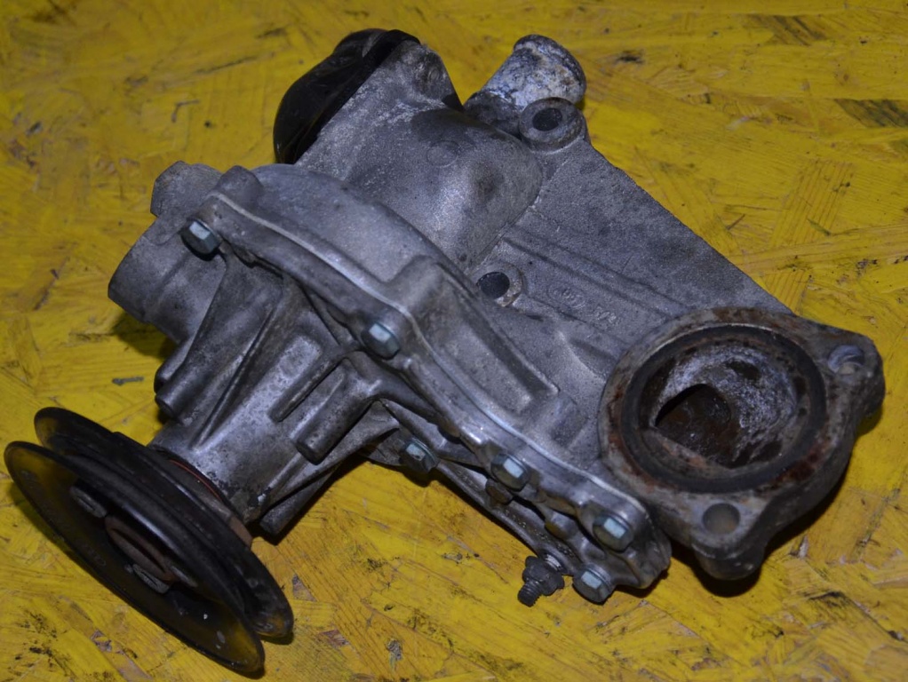 POMPA APA AUDI A6 C4/C4/PASSAT B5. COD: 050121013/058121031B