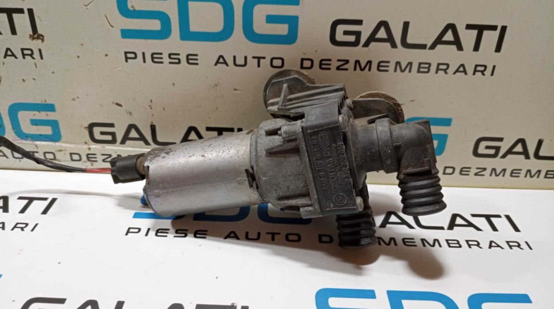 Pompa Auxiliara Secundara Suplimentara Recirculare Apa BMW Seria 5 E60 E61 2.0 2003 - 2010 Cod 0392020068 8369806-03 [M6404]