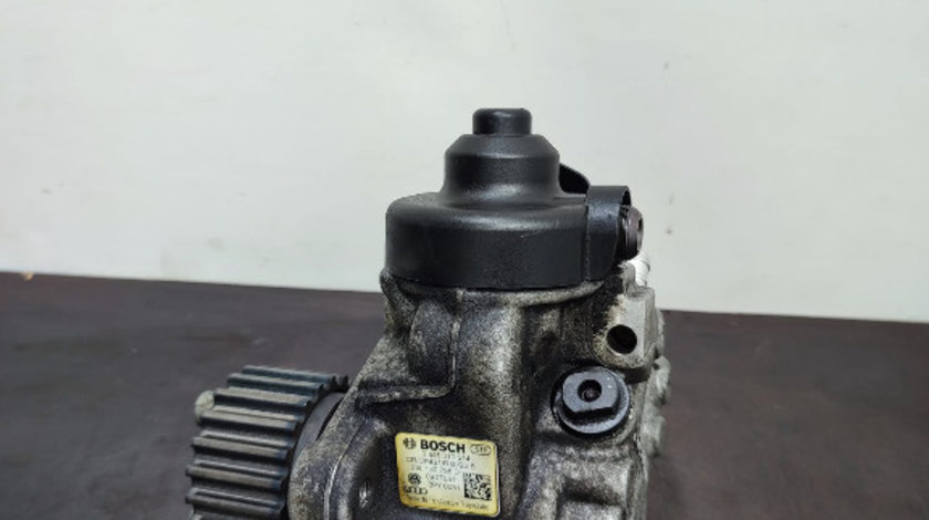 Pompa inalte + Regulator Volkswagen / Audi / Skoda / Seat 2.0 TDI CBAB /CBBB/ CBBA /CBA 03L130755D, 0445010514