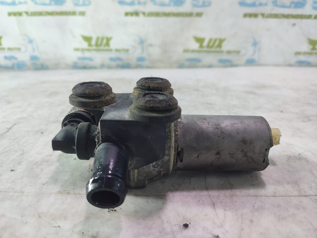 Pompa recirculare apa 64116928246-02 2.0 benzina N46B20B BMW X3 E83 [2003 - 2006]