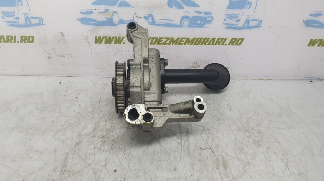 Pompa ulei 03L115105b 1.6 tdi CAY Volkswagen VW Golf 6 [2008 - 2015]