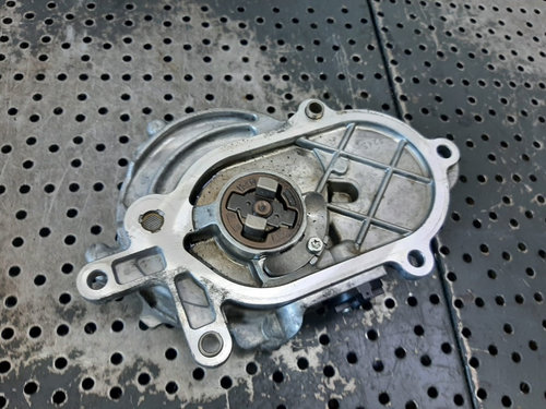 Pompa vacuum audi a6 c8 4k 2.0 tdi dfb 05l145100