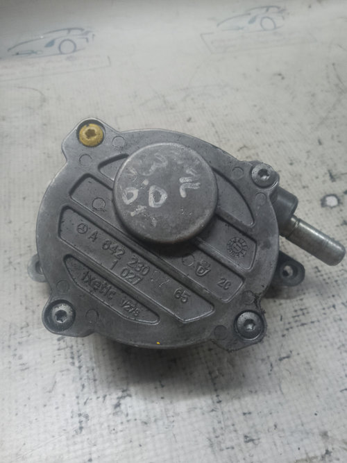 Pompa vacuum Mercedes-Benz ML 3.0 2012, A6422300765