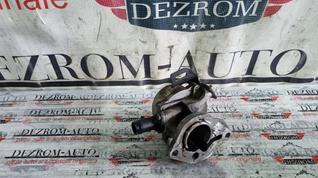 Pompa vacuum Renault Clio III 1.5 dCi 106cp cod piesa : 8201005306