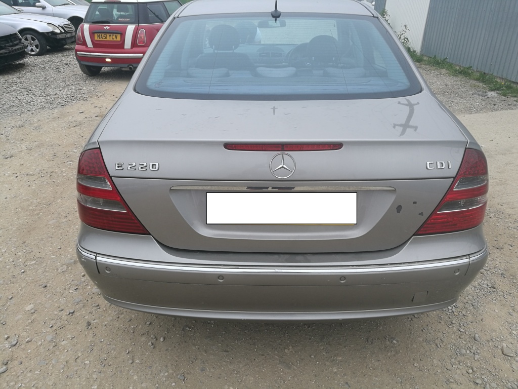 Portbagaj Mercedes E220 cdi w211 Avantgarde